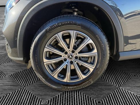 New 2026 Mercedes-Benz GLC 300 GLC 300 image 9