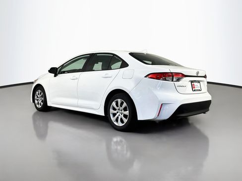 Certified 2025 Toyota Corolla LE FWD image 5