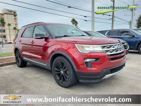 Used 2018 Ford Explorer XLT w/ Equipment Group 202A image 1