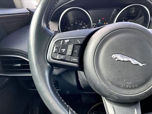 Used 2017 Jaguar XE First Edition image 15