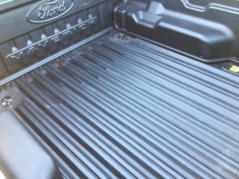 Certified 2024 Ford Maverick XLT w/ XLT Luxury Package image 16