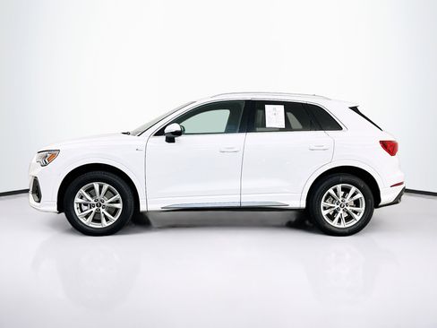 Used 2025 Audi Q3 2.0T Premium image 4