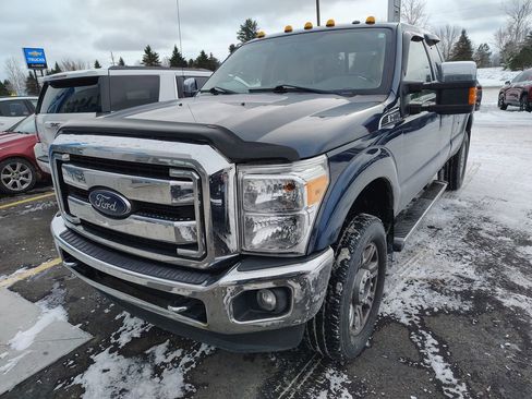 Used 2016 Ford F250 Lariat w/ Chrome Package image 5