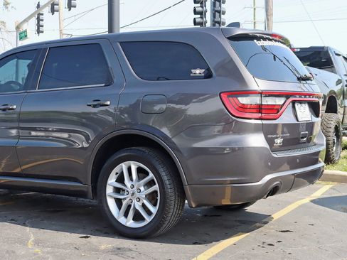 Used 2019 Dodge Durango GT image 12