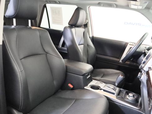 Used 2024 Toyota 4Runner Limited image 21