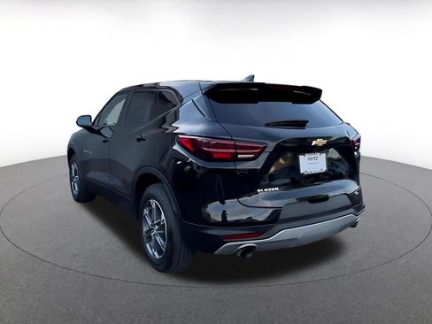 Used 2025 Chevrolet Blazer LT image 11