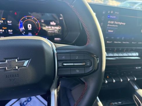 Used 2024 Chevrolet Colorado Z71 w/ Z71 Convenience Package 2 image 20