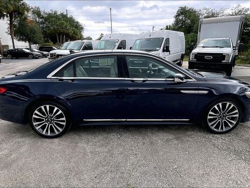 Used 2019 Lincoln Continental Reserve AWD/4WD image 31
