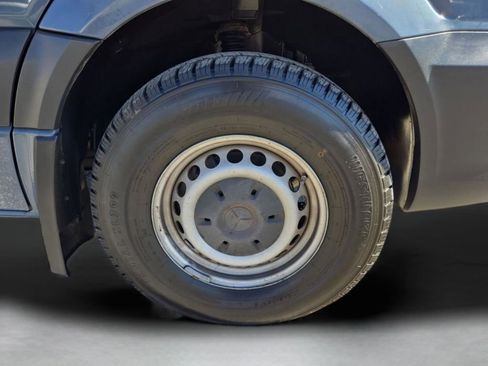 Used 2018 Mercedes-Benz Sprinter 144 Cargo image 34