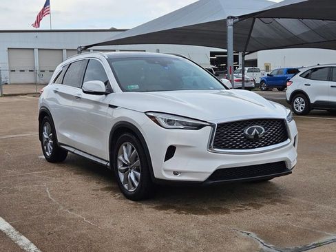 Used 2021 INFINITI QX50 Luxe FWD image 3