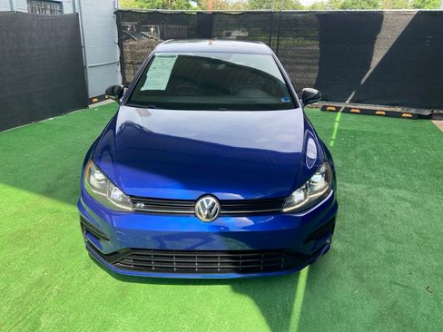 Used 2018 Volkswagen Golf R 4-Door AWD/4WD image 11