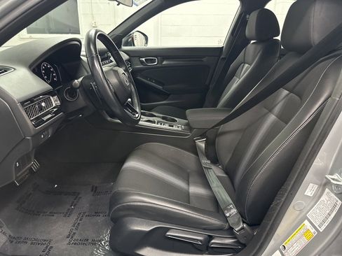 Used 2025 Honda Civic Sport image 19
