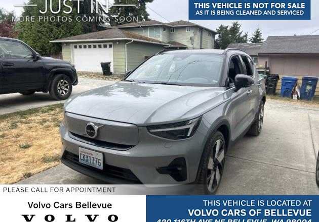 Used 2024 Volvo XC40 Recharge Ultimate w/ Protection Package Premier AWD/4WD image 1