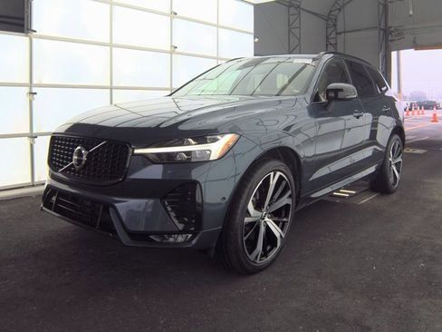 Used 2023 Volvo XC60 B5 Ultimate w/ Protection Package Premier image 1