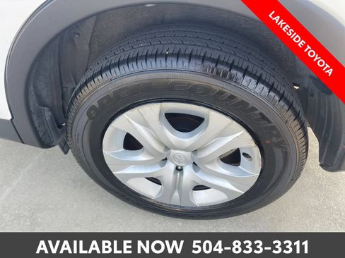 Used 2015 Toyota RAV4 LE FWD image 12