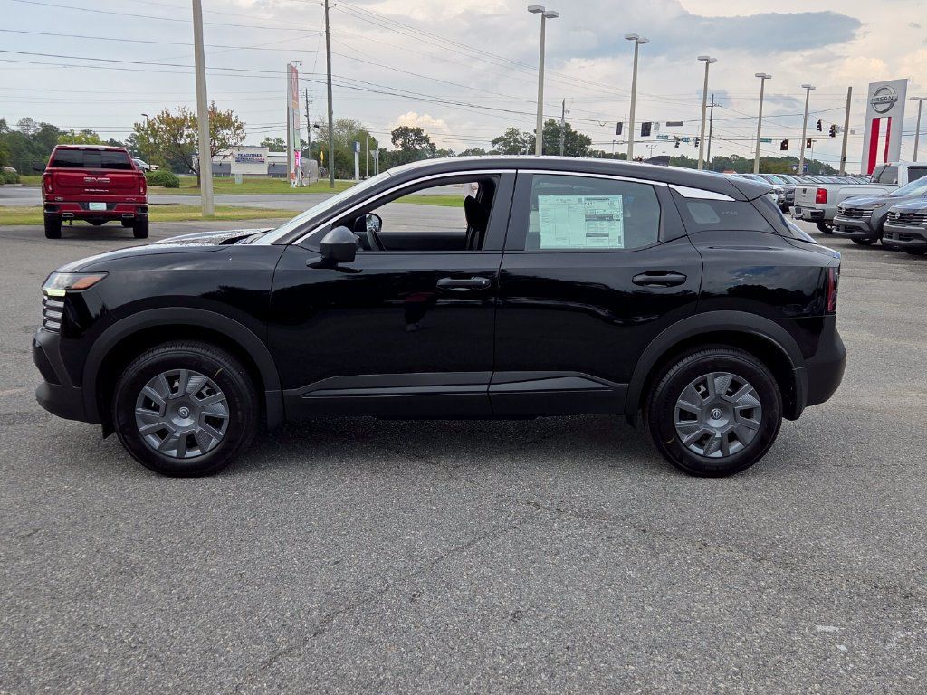 New 2027 Nissan Kicks S FWD image 2