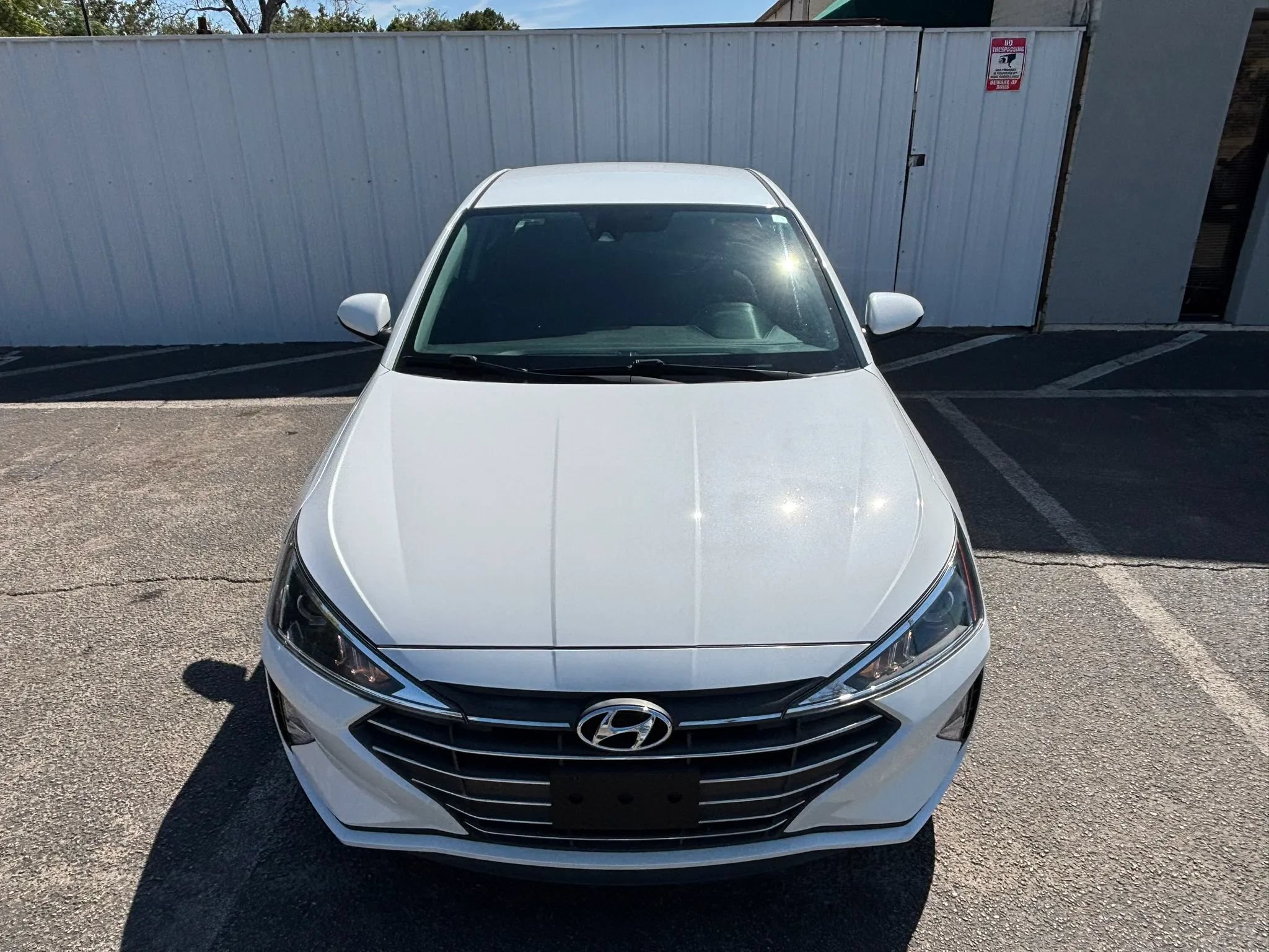 Used 2020 Hyundai Elantra SE w/ Cargo Package (C1) FWD image 10