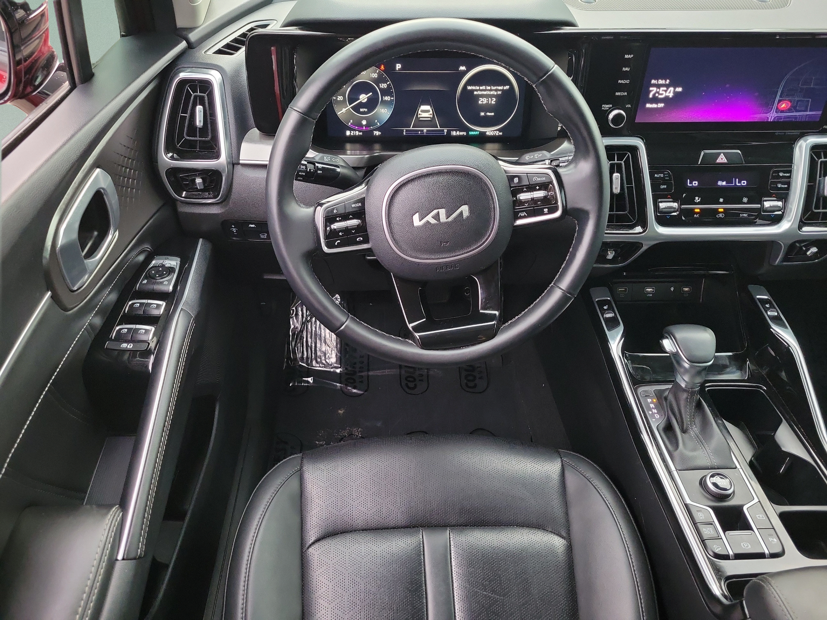 Certified 2023 Kia Sorento SX FWD image 12