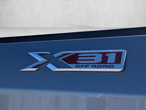 Used 2020 GMC Sierra 1500 SLT image 23