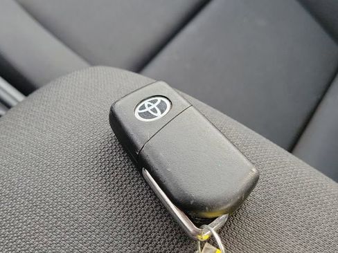 Used 2023 Toyota Corolla LE FWD image 32