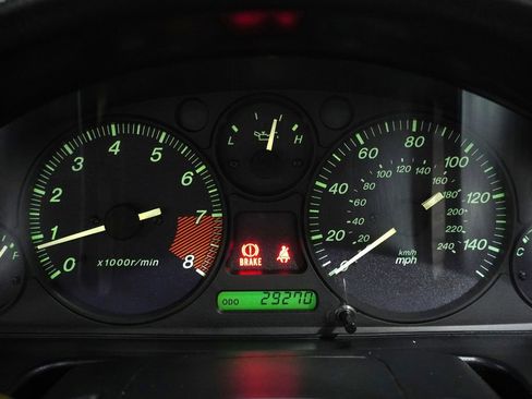 Used 2000 MAZDA MX-5 Miata image 21