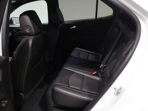 Used 2024 Chevrolet Equinox RS w/ RS Leather Package AWD/4WD image 19