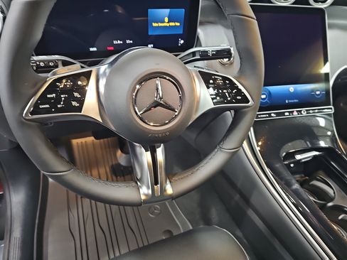 New 2026 Mercedes-Benz GLC 300 image 17