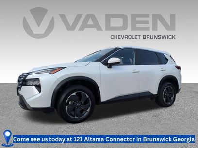 Used 2024 Nissan Rogue SV