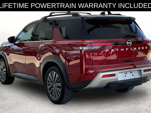 Used 2022 Nissan Pathfinder SL w/ SL Premium Package FWD image 11