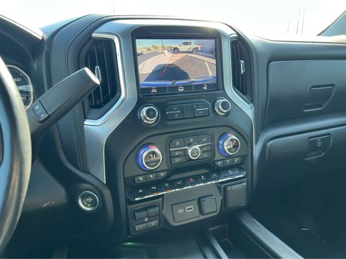 Used 2021 GMC Sierra 1500 SLT w/ SLT Premium Plus Package AWD/4WD image 37