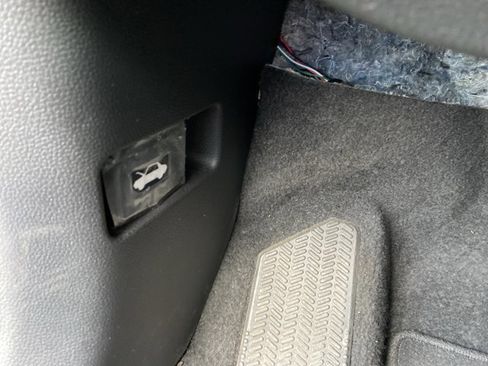 Used 2023 Honda CR-V Sport image 43