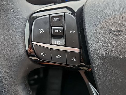 Certified 2023 Ford Escape Active AWD/4WD image 13