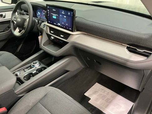 New 2026 Ford Explorer Active AWD/4WD image 20