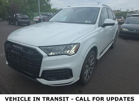 Used 2023 Audi Q7 2.0T Premium Plus w/ Premium Plus Package AWD/4WD image 1