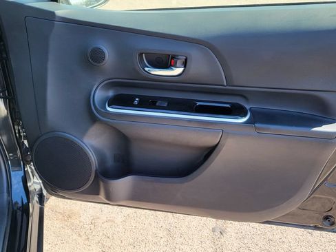 Used 2016 Toyota Prius C Two FWD image 18