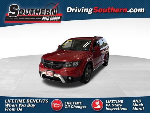 Used 2015 Dodge Journey Crossroad w/ Flexible Seating Group FWD image 1