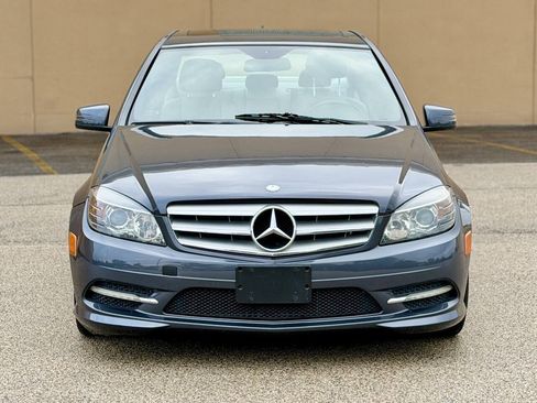 Used 2011 Mercedes-Benz C 300 4MATIC Sedan image 2