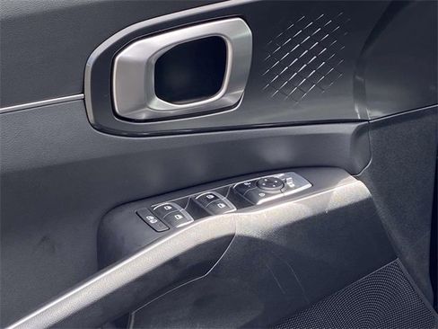 New 2025 Kia Sorento S image 14