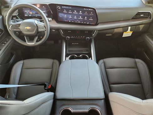 New 2026 Chevrolet Suburban LT w/ Comfort Package image 18