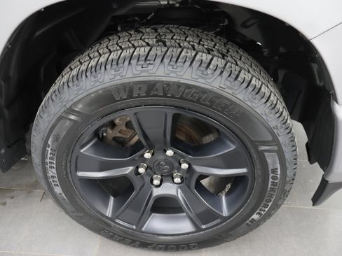 Used 2023 RAM 1500 Big Horn image 3