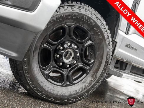 Used 2023 Ford F350 XLT w/ XLT Premium Package image 8