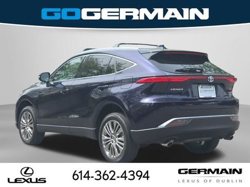 Used 2023 Toyota Venza XLE AWD/4WD image 11