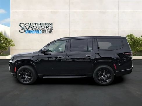 Used 2025 Jeep Wagoneer Series II w/ Convenience Group I AWD/4WD image 26