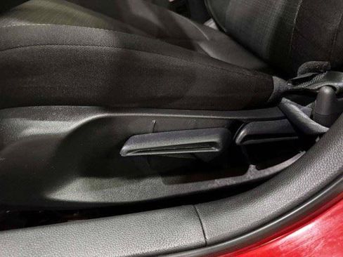 Used 2022 Honda Civic LX image 21