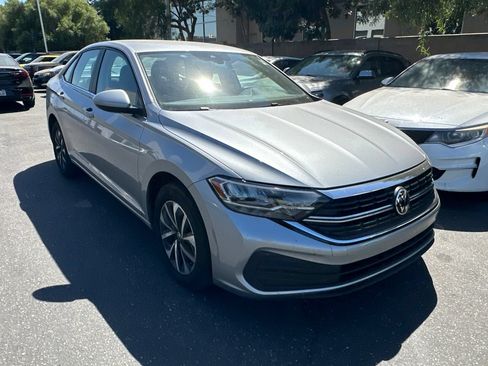 Used 2024 Volkswagen Jetta S FWD image 2