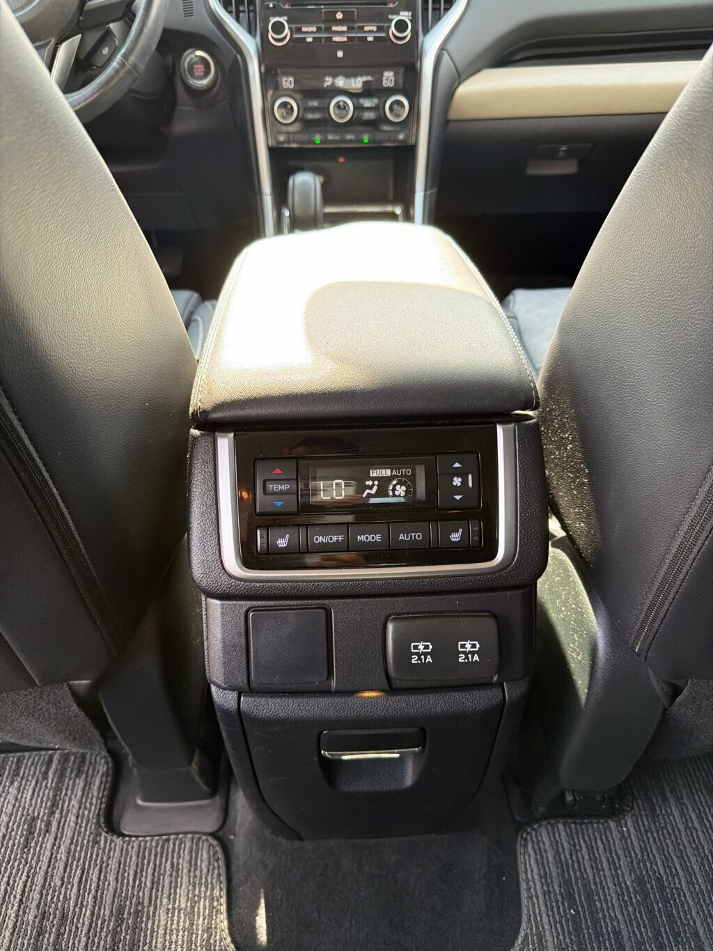 Used 2022 Subaru Ascent Limited AWD/4WD image 18