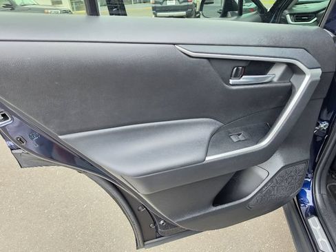Used 2023 Toyota RAV4 XLE Premium AWD/4WD image 23