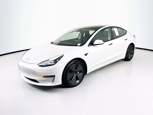 Used 2023 Tesla Model 3 Long Range image 3
