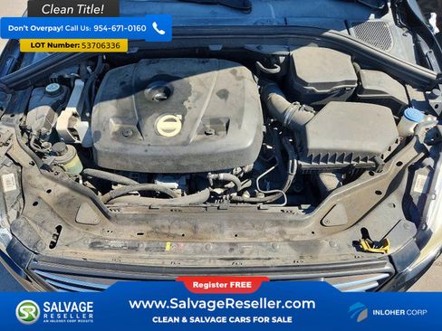 Used 2015 Volvo XC60 T5 Premier w/ Proximity Package FWD image 15