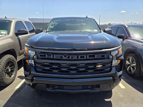 Used 2026 Chevrolet Silverado 1500 Custom RWD image 3